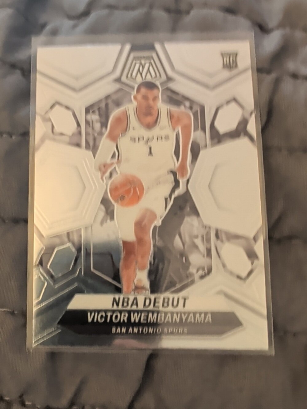 2023-24 Panini Mosaic - NBA Debut Victor Wembanyama #257